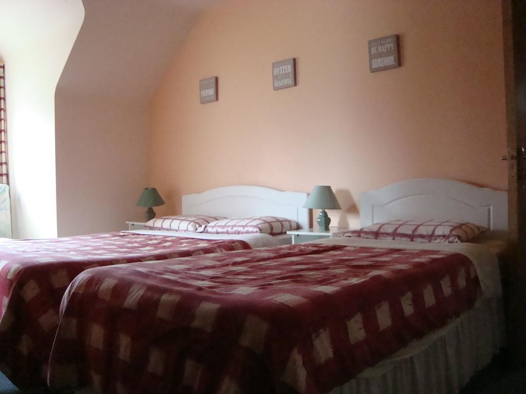 Hy Breasal B&B Achill Sound Bagian luar foto